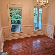 6141 Long Shore Dr in Douglasville, GA - Building Photo - Building Photo