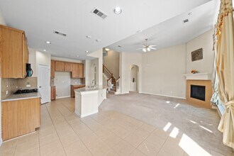 20311 Towering Cypress Dr in Cypress, TX - Foto de edificio - Building Photo