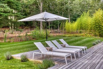 42 Old Northwest Rd in East Hampton, NY - Building Photo - Building Photo