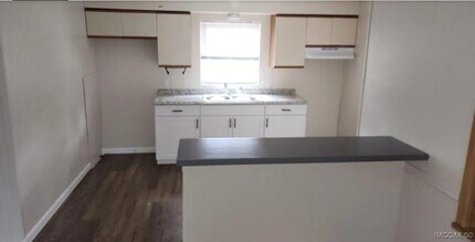 23 S Wadsworth Ave in Beverly Hills, FL - Building Photo - Building Photo