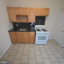 2624 E Venango St in Philadelphia, PA - Building Photo