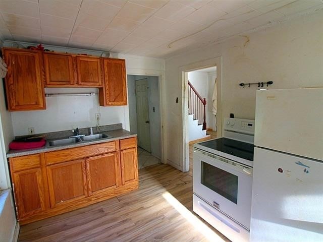 10-12 Lamoille Ter in Milton, VT - Building Photo - Interior Photo