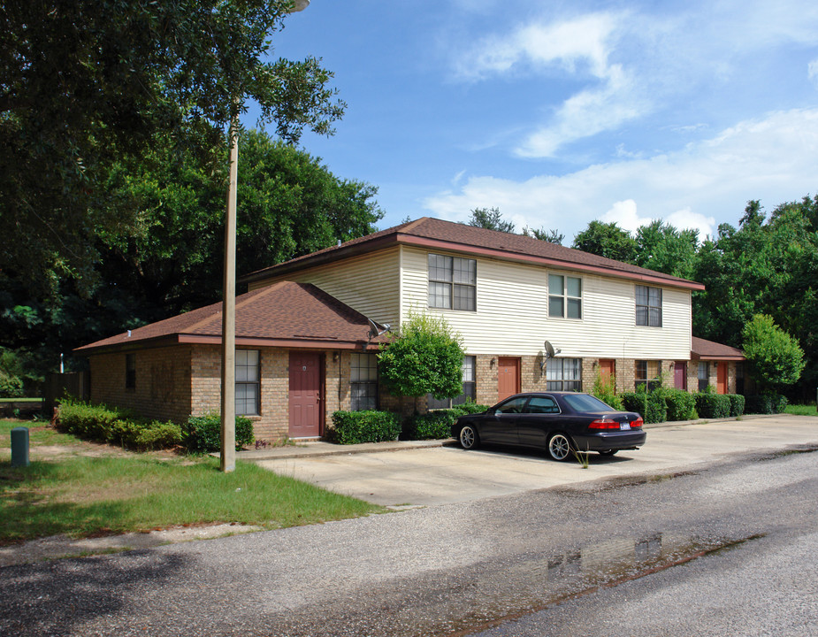 1455 Acorn Ln in Pensacola, FL - Building Photo