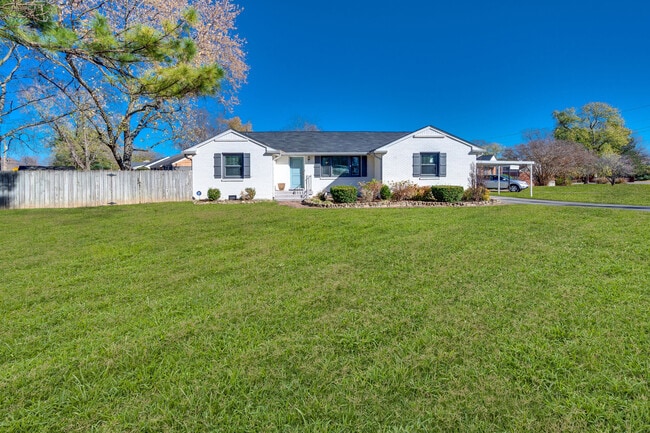 162 Elkmont Dr in Nashville, TN - Foto de edificio - Building Photo