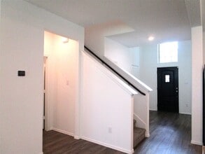 9323 Darby Knoll Wy in Houston, TX - Building Photo - Building Photo