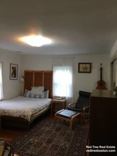220 Mason Terrace-Unit -CC in Brookline, MA - Building Photo - Building Photo
