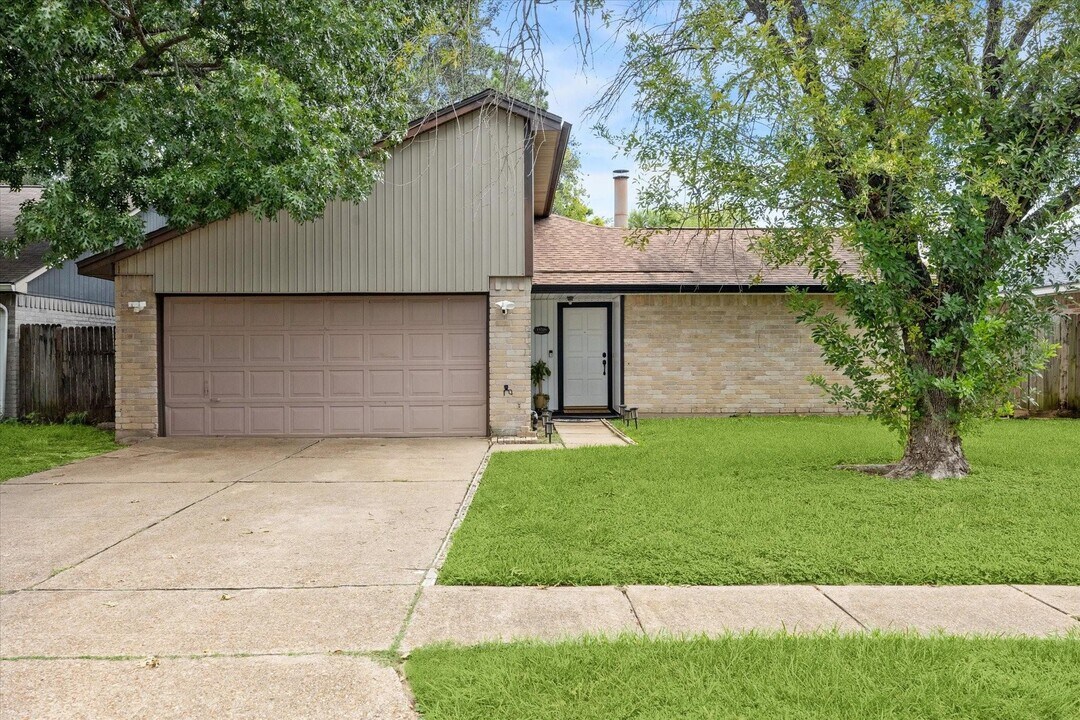 11526 Villa Heights Dr in Houston, TX - Building Photo