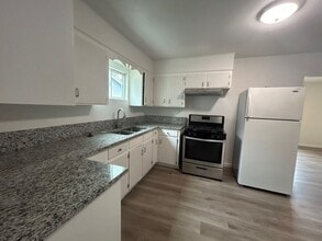 1014 Eldorado St in San Antonio, TX - Building Photo - Building Photo