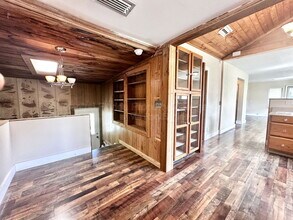 315 S Clayton St in Mount Dora, FL - Building Photo - Building Photo
