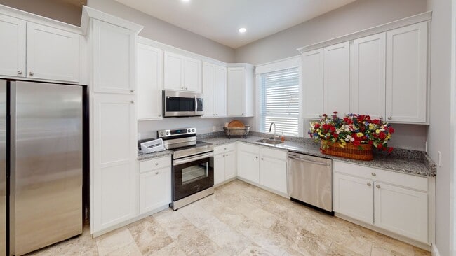 property at 1319 Forest Ave