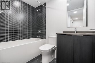 1 Jarvis St in Hamilton, ON - Building Photo - Building Photo