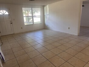 14491 SW 41st Avenue Rd in Ocala, FL - Building Photo - Building Photo