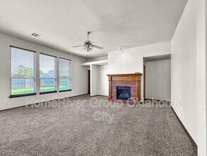 13036 SW 5th Terrace in Yukon, OK - Building Photo - Building Photo