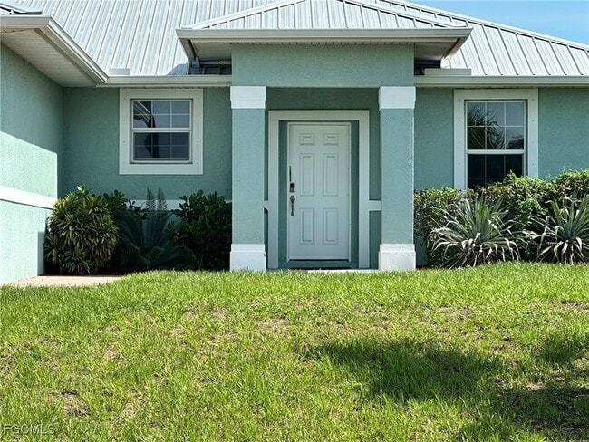 126 Plantation Dr in La Belle, FL - Building Photo - Building Photo
