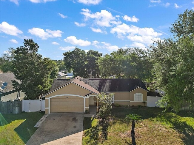 1020 High Ridge Ct in Minneola, FL - Building Photo - Building Photo