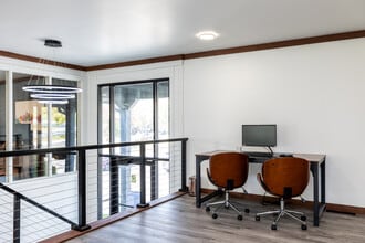 Hunter's Glen Apartments in Kansas City, MO - Building Photo - Building Photo