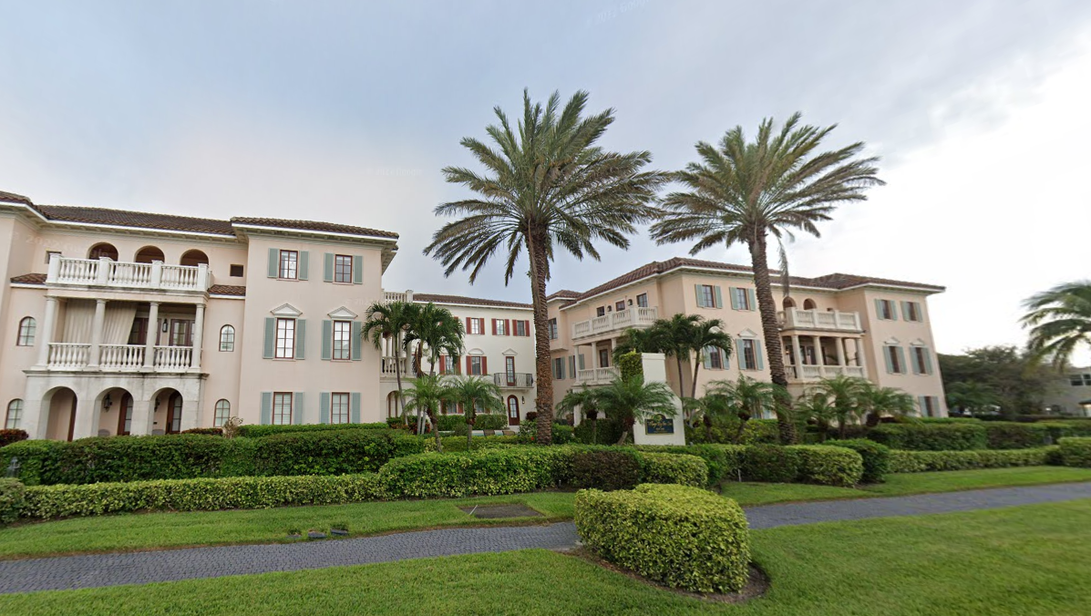 Village By The Sea in Vero Beach, FL - Building Photo