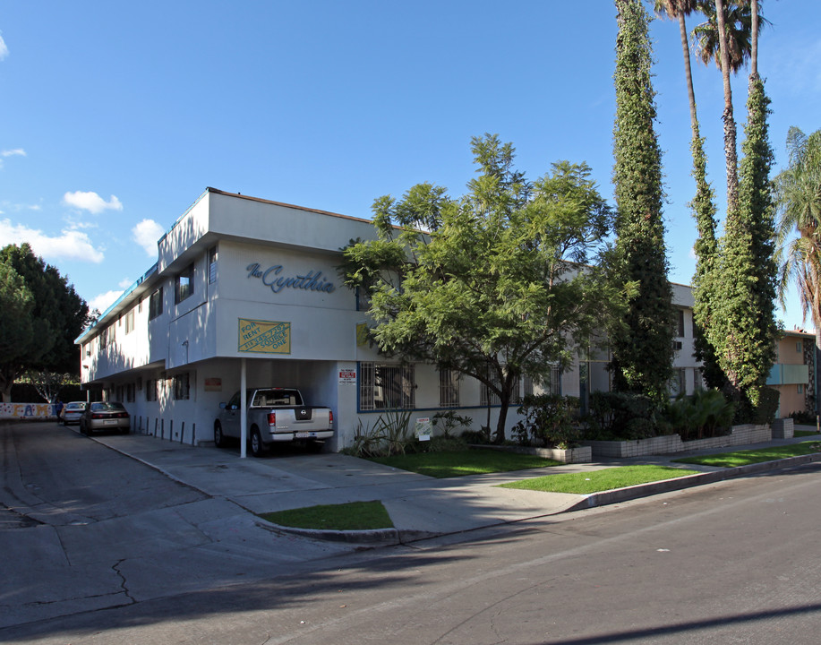 Cynthia Apartments in Los Angeles, CA - Building Photo