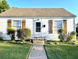 514 9th Ave NW in Ardmore, OK - Building Photo