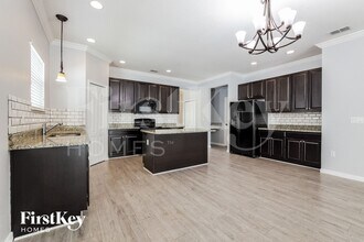 1109 Democracy Dr in Haines City, FL - Building Photo - Building Photo