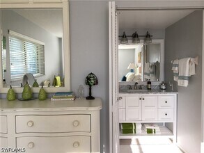 4140 Crayton Rd in Naples, FL - Building Photo - Building Photo