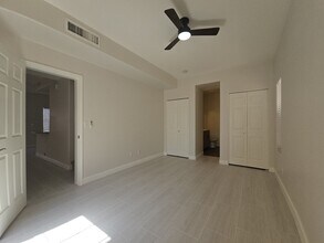 1018 W Pegasus Dr in Tempe, AZ - Building Photo - Building Photo