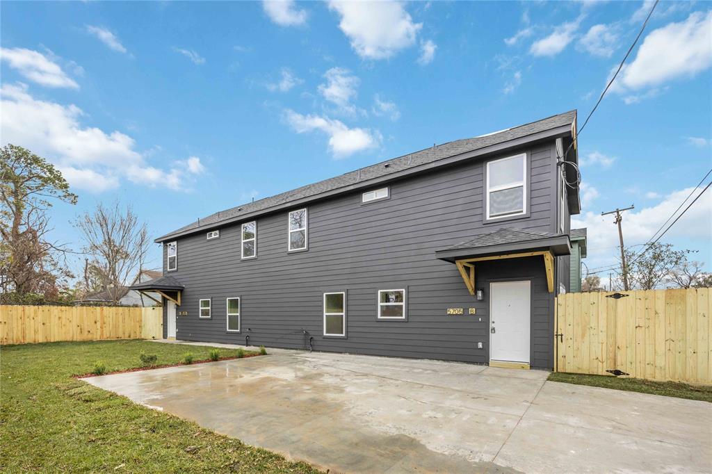 5705 Senior St in Houston, TX - Foto de edificio