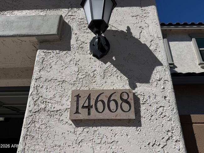 14668 W Soft Wind Dr in Sun City West, AZ - Building Photo - Building Photo