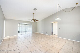 869 Yorktowne Dr in Rockledge, FL - Building Photo - Building Photo