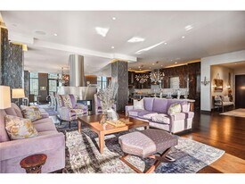 201 S 11th St in Minneapolis, MN - Building Photo