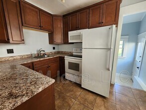 1119 Maplewood Dr NE in Cedar Rapids, IA - Building Photo - Building Photo