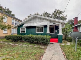 2806 College St in Jacksonville, FL - Building Photo