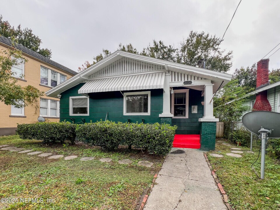 2806 College St in Jacksonville, FL - Building Photo