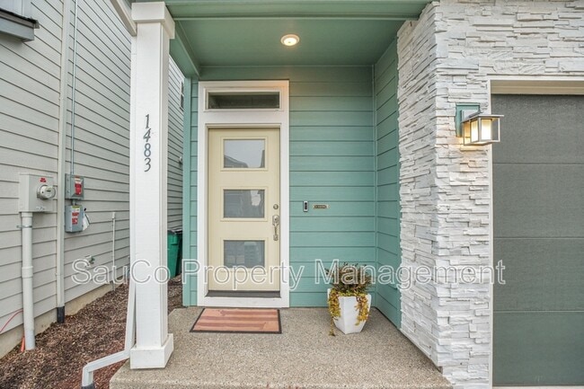 1483 19th Ave in Forest Grove, OR - Building Photo - Building Photo