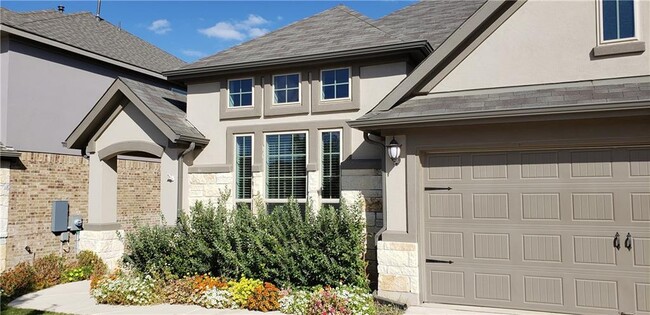 1000 Swan Flower St in Leander, TX - Building Photo - Building Photo