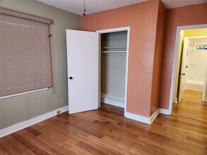 1807 Church St in Galveston, TX - Building Photo - Building Photo