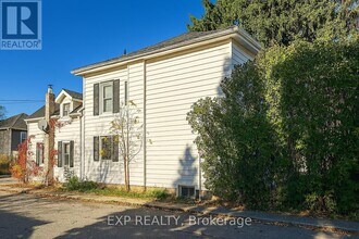 42 Forin St in Belleville, ON - Building Photo - Building Photo