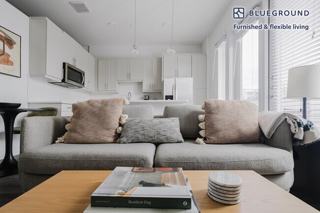 212 W Highland Mall Blvd-Unit -SI FL2-ID276 in Austin, TX - Building Photo - Building Photo