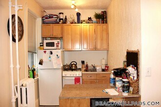 72 Revere St, Unit 2F in Boston, MA - Building Photo - Building Photo