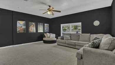 2743 Carlisle Ave in Orlando, FL - Foto de edificio - Building Photo