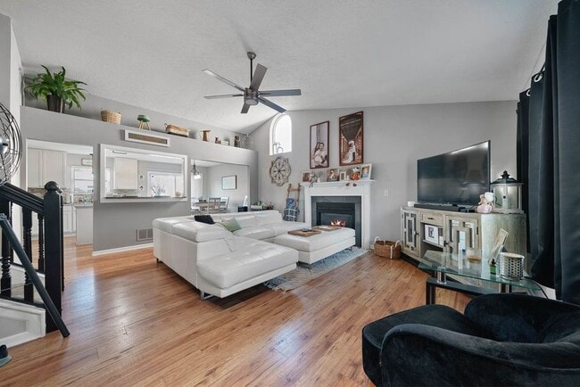 property at 5512 Meadow Passage Dr