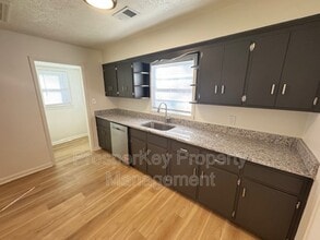 205 25th St in Phenix City, AL - Building Photo - Building Photo