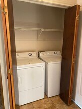 8911-8913 GSRI Ave in Baton Rouge, LA - Building Photo - Building Photo