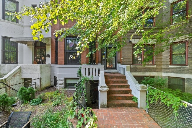 1312 Euclid St NW in Washington, DC - Building Photo - Building Photo