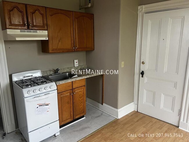 145 Union St, Unit 17