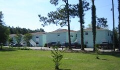 Comet Place Apartments in Callaway, FL - Foto de edificio - Building Photo