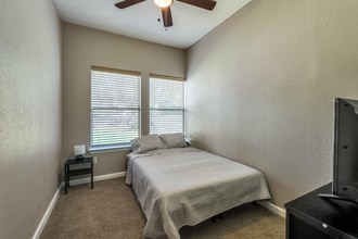 1530 Wild Fire in San Antonio, TX - Building Photo - Building Photo