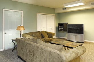 Eagles Crest Apartments in Davenport, IA - Foto de edificio - Interior Photo