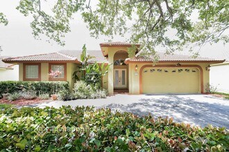 9771 NW 47th Dr in Coral Springs, FL - Building Photo - Building Photo