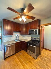 2614 Dupont Ave N in Minneapolis, MN - Building Photo - Building Photo